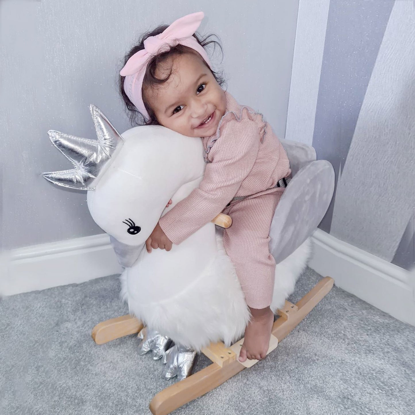 Cute Kids Ride-On Rocking Swan W/ Sound Handlebars Seat Belt Plush Body